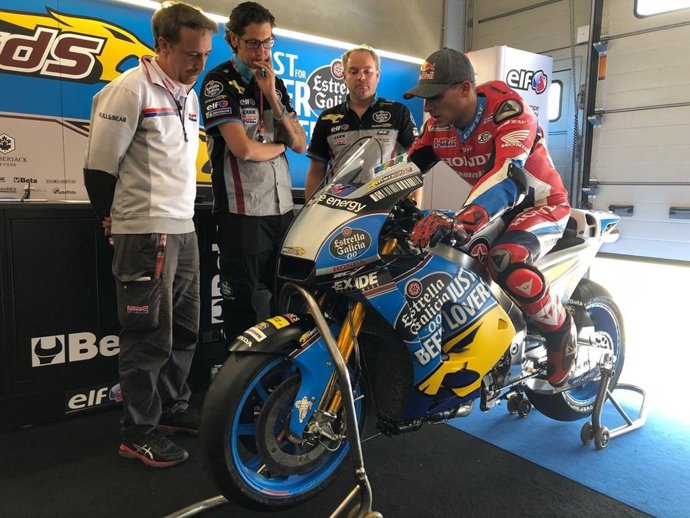 Bradl se sube a la Honda del Estrella Galicia 0,0 Marc VDS