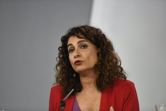 Rueda de prensa de la ministra de Hacienda, María Jesús Montero