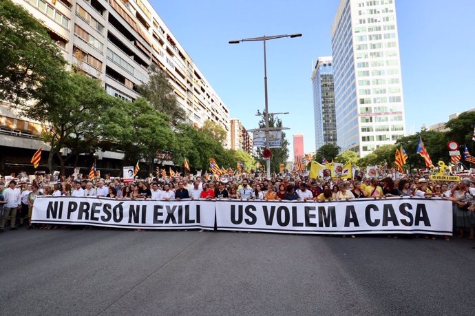 Cabecera de la manifestación por los presos en Barcelona 