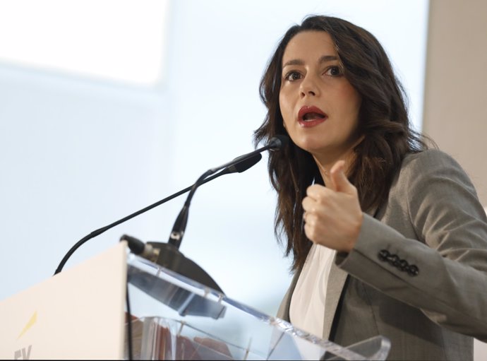 Inés Arrimadas interviene en El Ágora de elEconomista