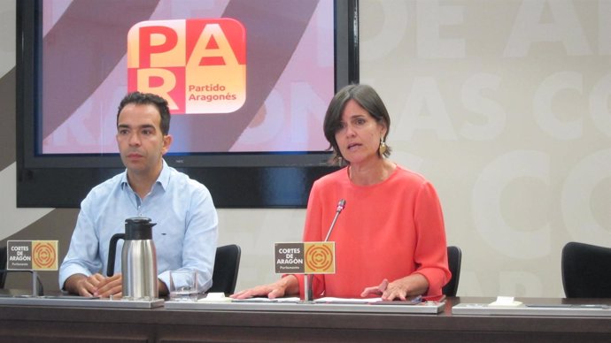 Jesús Guerrero y Elena Allué, diputados del PAR en las Cortes de Aragón