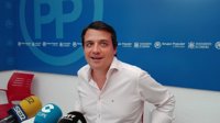 Bellido afirma que Casado le parece "un gran candidato, igual que Cospedal", a la que votó