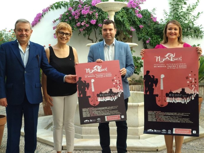 Ruz y Alcalde (izda.) presentan el 71º Festival Internacional de Priego