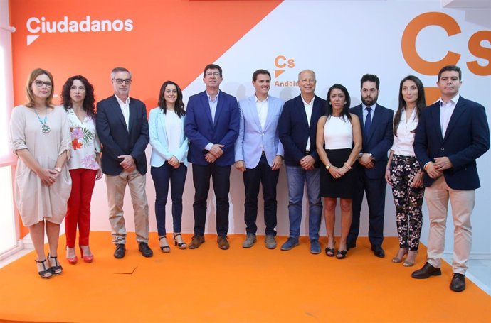 Rivera y Arrimadas en la presentación de los candidatos a las andaluzas