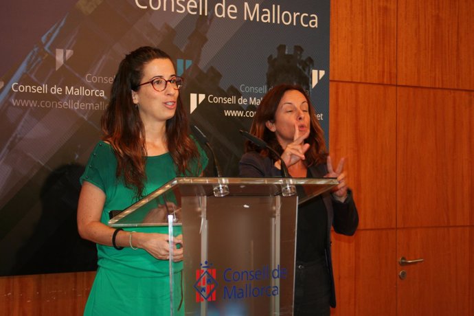 Sandra Espeja presenta el plan de residuos de Mallorca