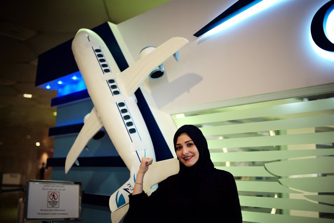 Dalia Yashar una de las mujeres que irá a la escuela de vuelo de Arabia Saudí