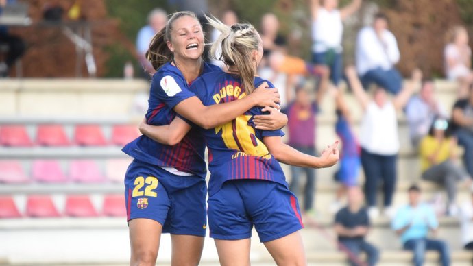 Las jugadoras del Barça femenino Martens y Duggan