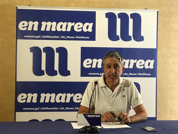 Gonzalo Rodríguez, miembro de la coordinadora de En Marea, en rueda de prensa
