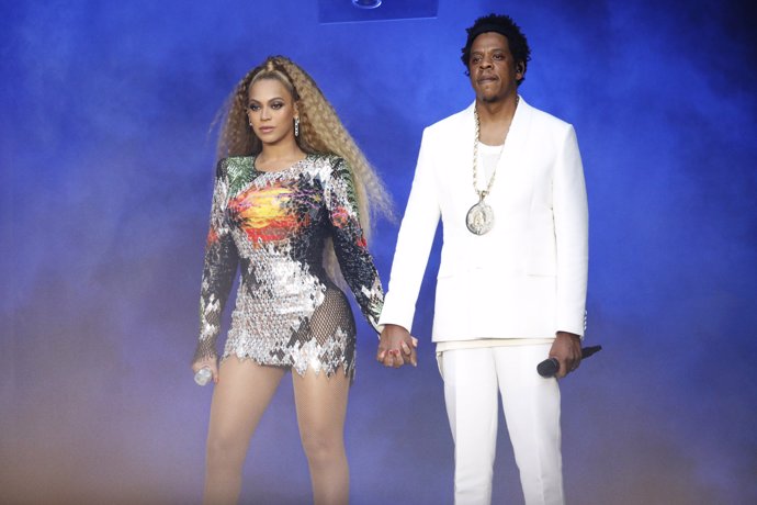 COLOGNE - JULY 3: Beyonce and Jay-Z perform on the 'On The Run II' tour at Rhein