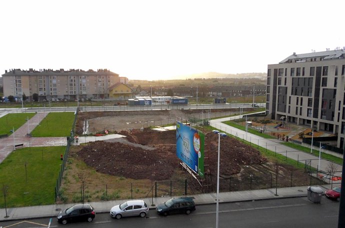 Parcela viviendas en construcción en Santander 