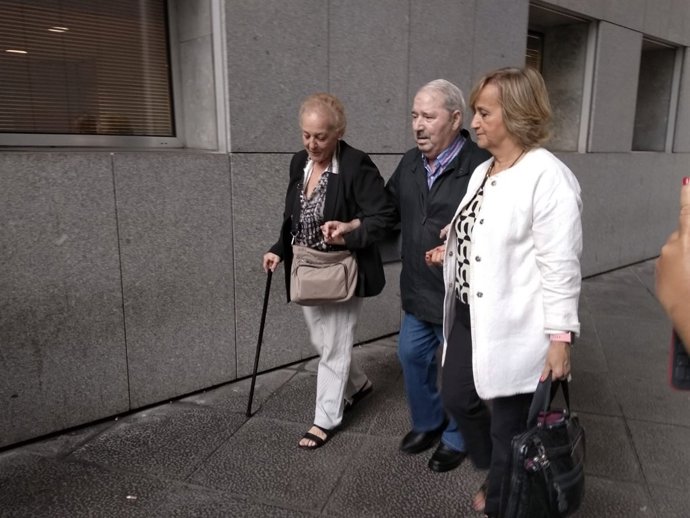 José Ángel Fernández Villa a su llegada al juzgado.