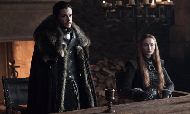 Kit Harington y Sophie Turner en Juego de Tronos