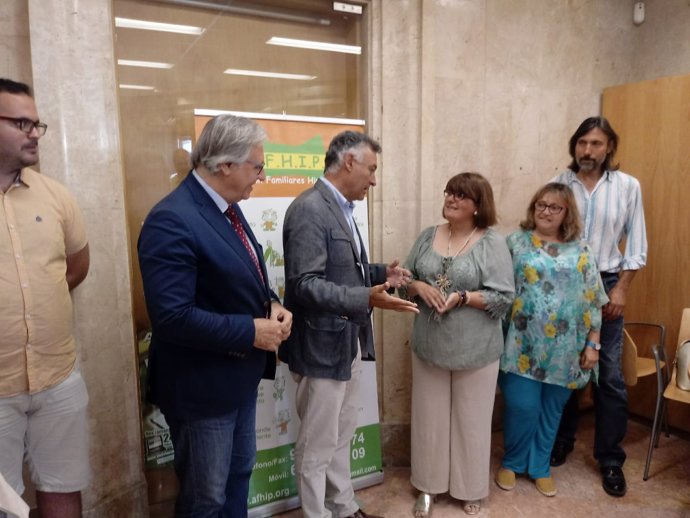 Junta cede local a Asociación de Familiares de Niños Hiperactivos de Jerez