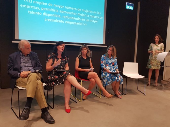 Fundación Woman Forward presenta su 'think tank' 