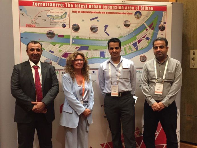 Gotzone Sagardui encabeza la delegación de Bilbao en Singapur