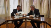 El ministro de Agricultura se reúne con el consejero de Desarrollo Rural y Sostenibilidad de Aragón