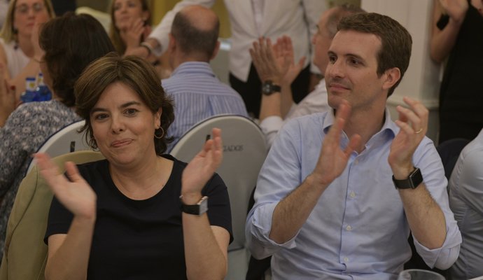 Soraya Sáenz de Santamaría i Pablo Casado