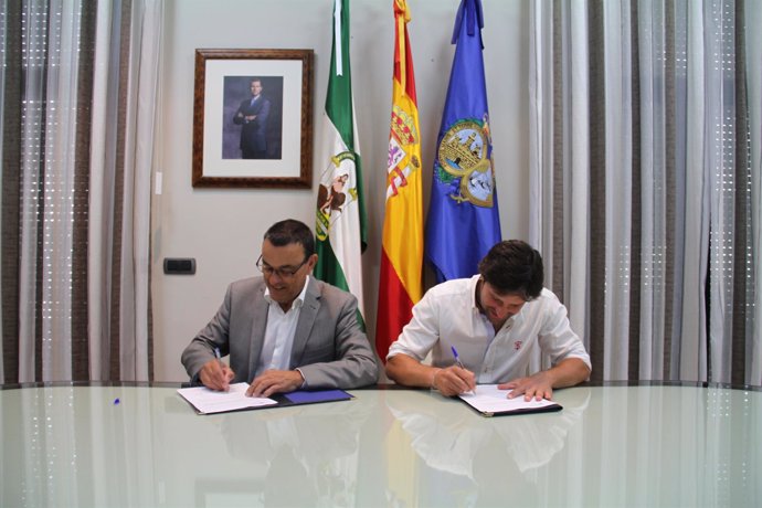Acuerdo entre Diputación y el rejoneador Andrés Romero.