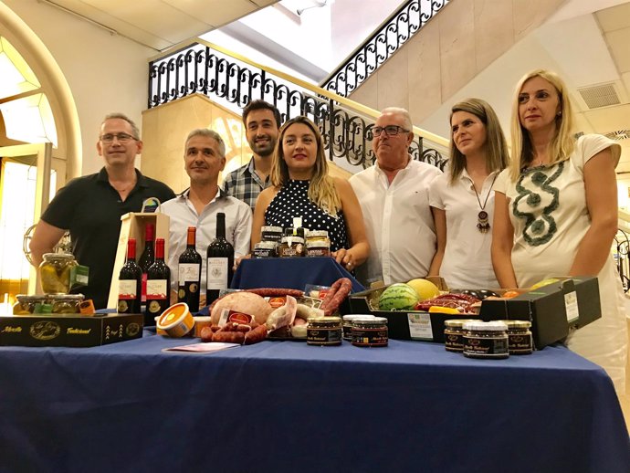 Los productos de 'Sabores Almería', en el 'Universal Music Festival'.