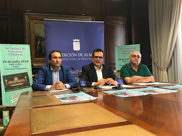 Las mejores agrupaciones corales, en el Certamen de Habaneras de Cuevas.