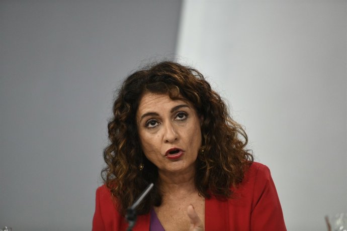 Rueda de prensa de la ministra de Hacienda, María Jesús Montero