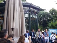 Casado, "optimista" ante el congreso, dice que saldrán "fuertes" para "empezar a dar miedo" a otros partidos