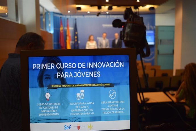 Imagen de la presentación de la actividad de formación de gestores 