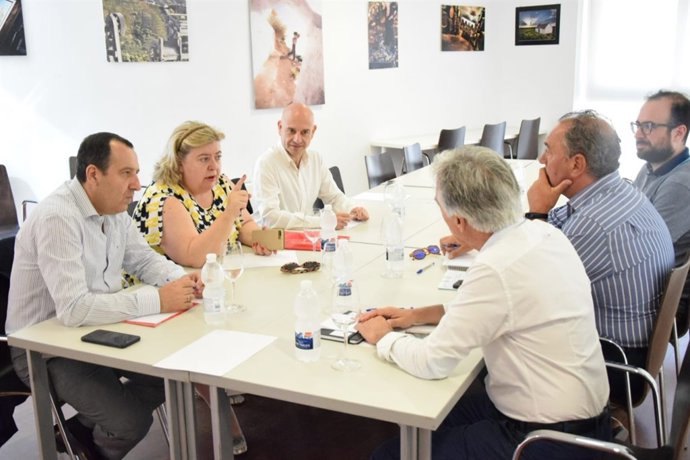 José Luis Ruiz Espejoi Losantes Clara Aguilera