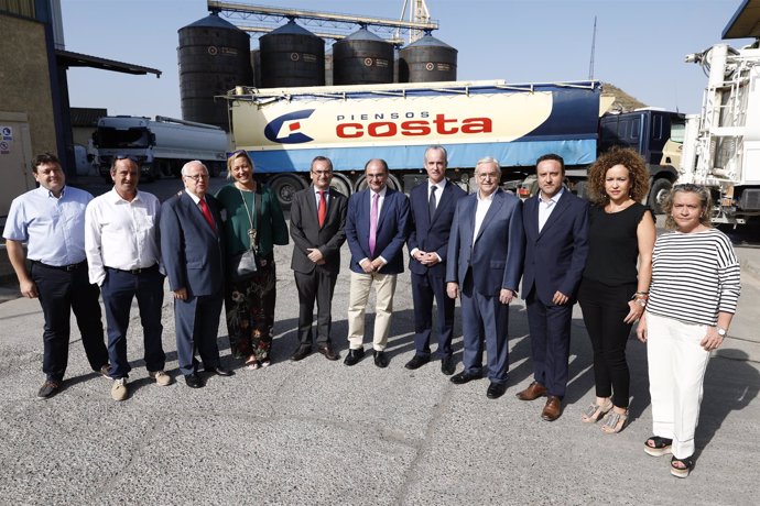 El presidente de Aragón se reúne con el Grupo Costa en Fraga.