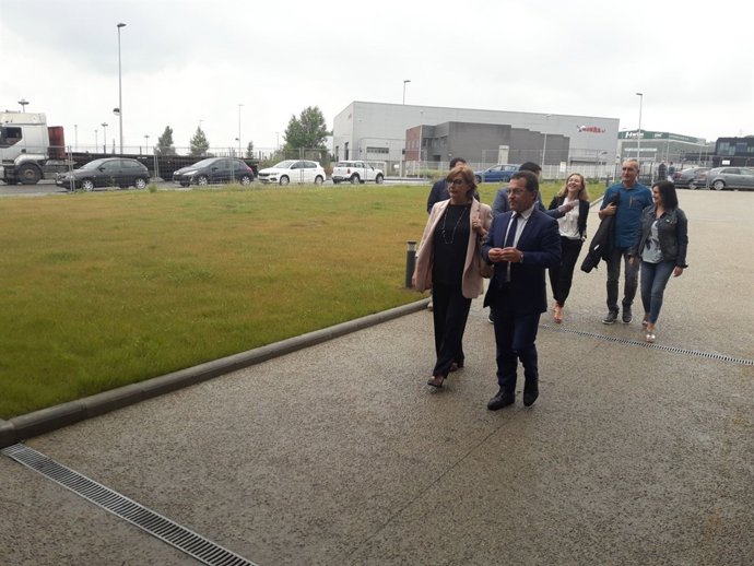 Mariví Monteserín y Genaro Alonso.