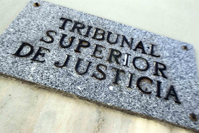 El TSJM obliga a una empresa municipal de Arroyomolinos a readmitir a una trabajadora despedida por ser