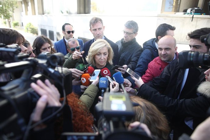 Concepción Dancausa sale del juzgado tras declarar por el 'caso Mercamadrid'