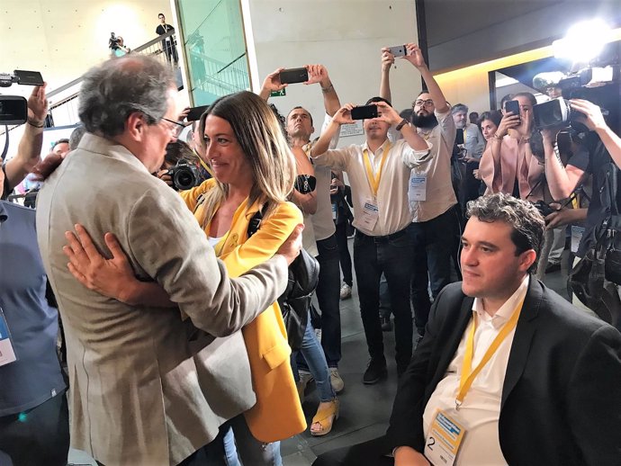 Q.Torra con los candidatos a dirigir el PDeCAT, D.Bonvehí y M.Nogueras