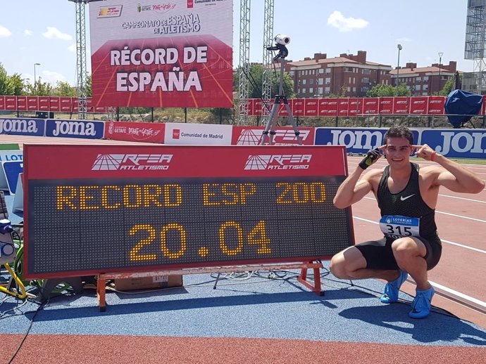 Hortelano bate el récord de España en 200 metros