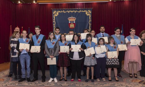 Alumnos con discapacidad intelectual se graduan en la Universidad de Burgos