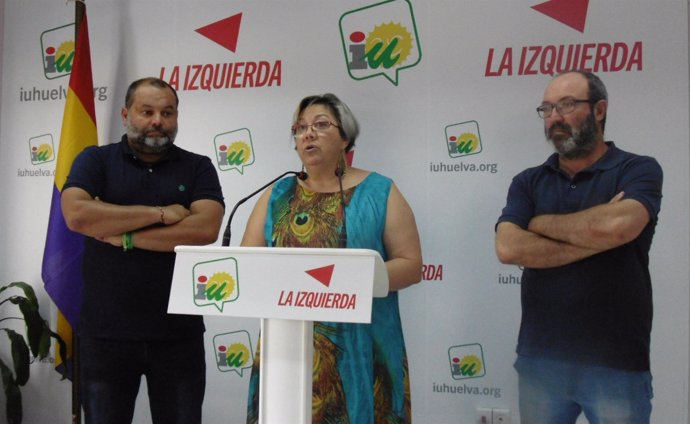 Mónica Rossi, junto a Rafael Sánchez Rufo y Pedro Jiménez. 