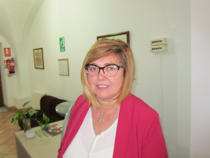 Rosario Cordero, presidenta de la Diputación de Cáceres                        