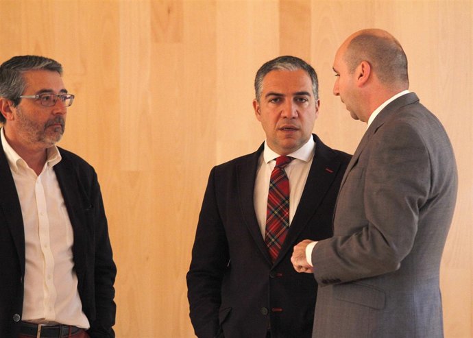 Francisco Salado, Elías Bendodo y Francisco Conejo pleno diputación de málaga