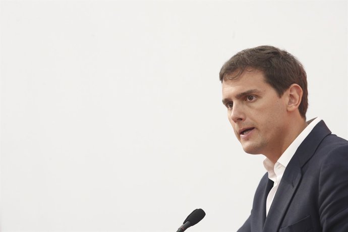 Rivera ofereix una roda de premsa després del Comitè Permanent de Ciudadanos