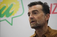 IU pide la comparecencia de Gaya por la expulsión de 139 interinos docentes de Educación Física de la bolsa de empleo