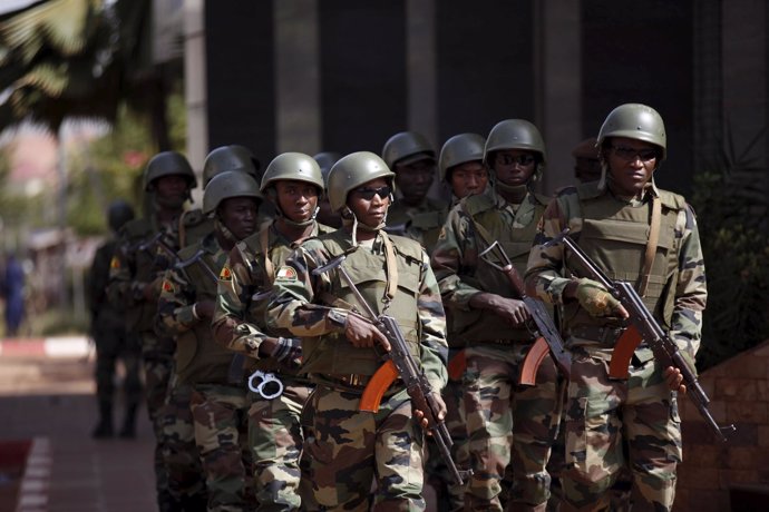 Soldados malienses.