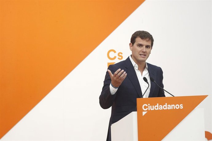 Rivera ofrece una rueda de prensa tras el Comité Permanente de Ciudadanos