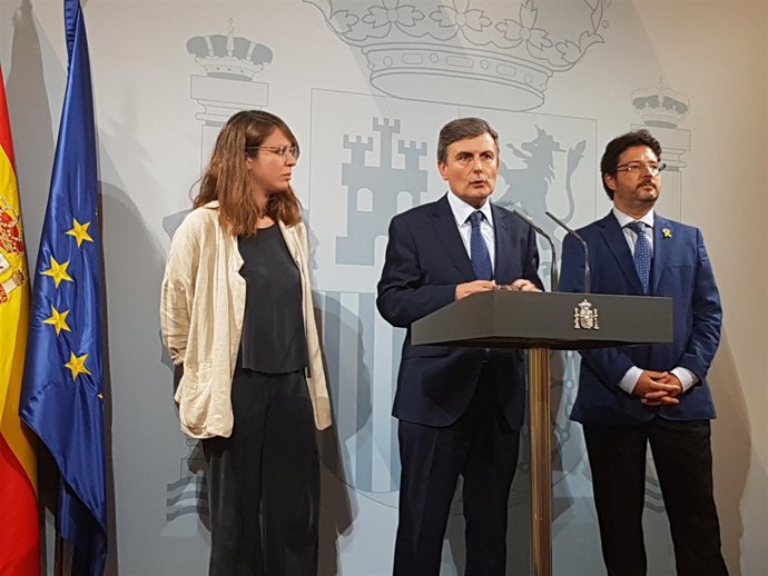 Pedro Saura, Isidre Gavín y Janet Sanz