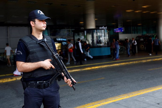 Un agente de Policía en Turquía