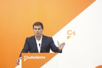 Rivera incide en el adelanto electoral: "Pienso que el pecado original del Gobierno es que no ha pasado por las urnas"