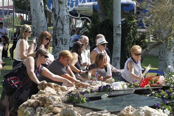 Homenatge a les víctimes de Spanair