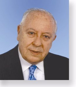 Eduardo Hevia, presidente de honor del IAI de España