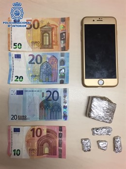 [Grupocanarias] Nota De Prensa. Detenido Por Delito Contra Salud Pública, Zona S