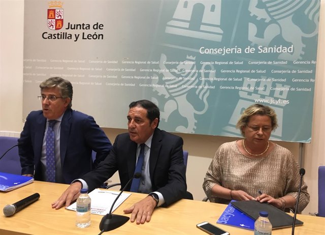 Valladolid.- Rafael López, Antonio María Sáez Aguado y Concha Nafría