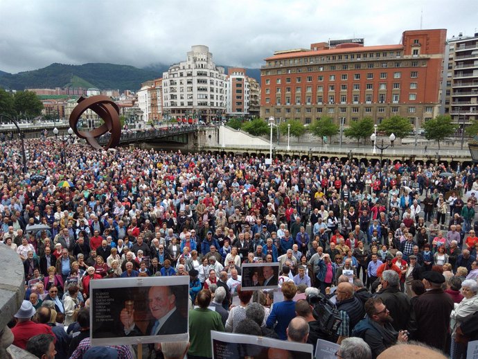Concentración de pensionistas en Bilbao (foto archivo)